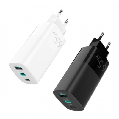 3 Ports GaN 65W wall charger for smartphone and laptops